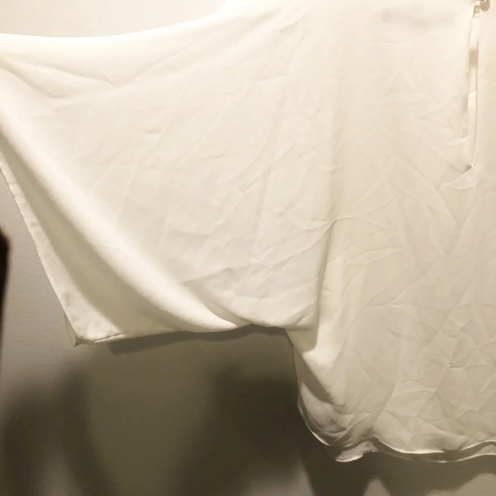 White House black market white blouse - Picture 3 of 5